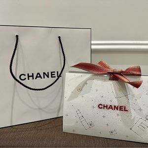 Authentic CHANEL gift bag with gift box